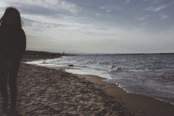 in riva al mare d'inverno